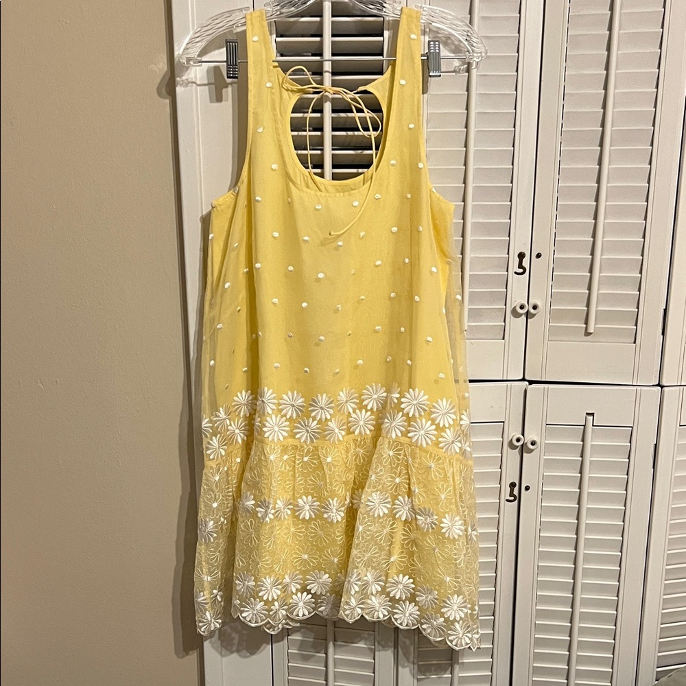 Anthropologie NWT Yellow Sleeveless Picnic Dress with White Daisies by Maeve